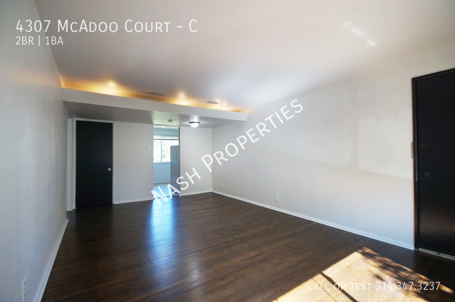 4307 Mcadoo Ct in St. Louis, MO - Building Photo