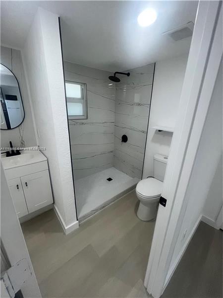 2170 NW 84th St in Miami, FL - Building Photo - Building Photo