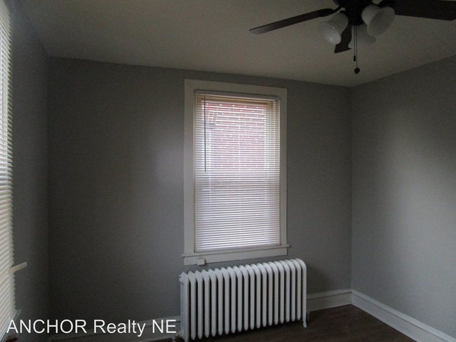 5241 Oxford Ave in Philadelphia, PA - Building Photo - Building Photo