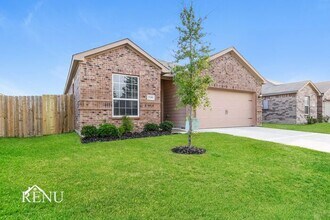 25393 Cypress Bend Dr in Cleveland, TX - Foto de edificio - Building Photo