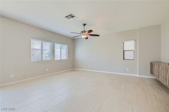 9137 Sea Mink Ave in Las Vegas, NV - Building Photo - Building Photo