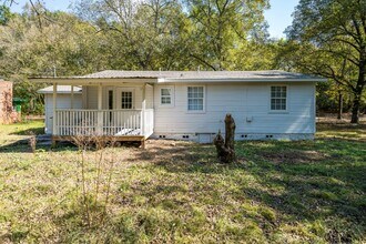 1565 Miles St in Birmingham, AL - Building Photo - Building Photo