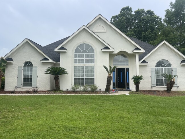 property at 205 Calumet Dr