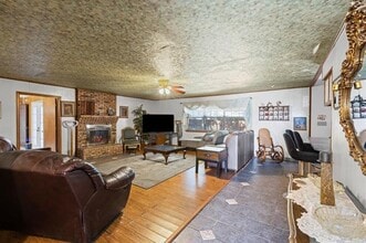 100 Yorkshire Dr in Princeton, TX - Building Photo - Building Photo