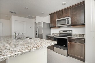 35641 Rose Moss Ave in Leesburg, FL - Building Photo - Building Photo