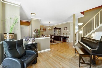 250 Patriot Hill Dr in Bernards, NJ - Building Photo - Building Photo