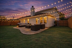 9917 George Bush Dr in McKinney, TX - Building Photo