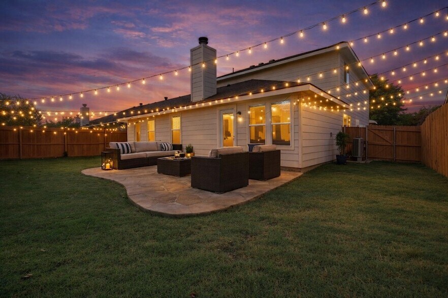 9917 George Bush Dr in McKinney, TX - Building Photo