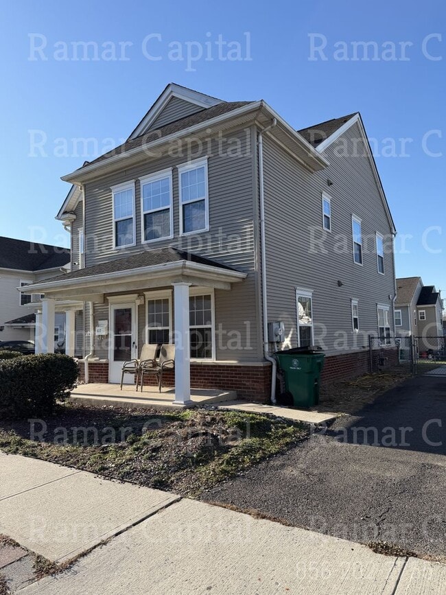 property at 527 Beideman Ave