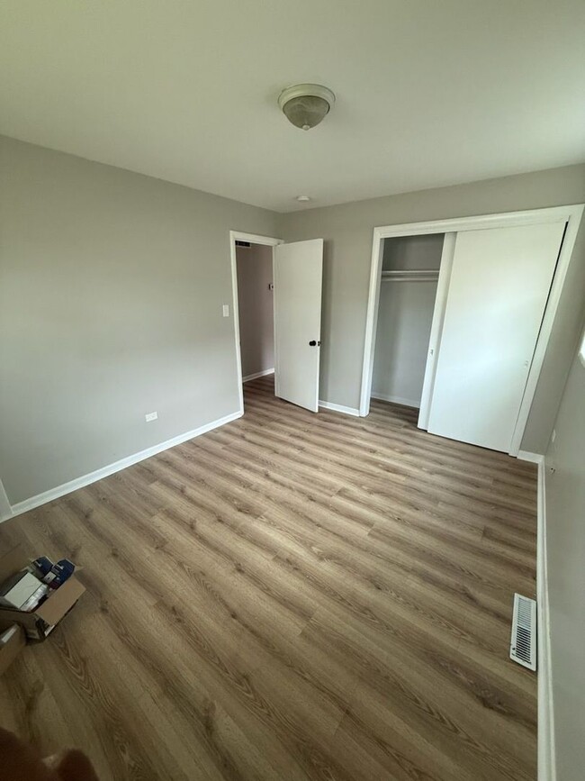 14612 Dorchester Ave in Dolton, IL - Building Photo - Building Photo