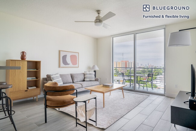1000 NW 7th St, Unit FL6-ID49