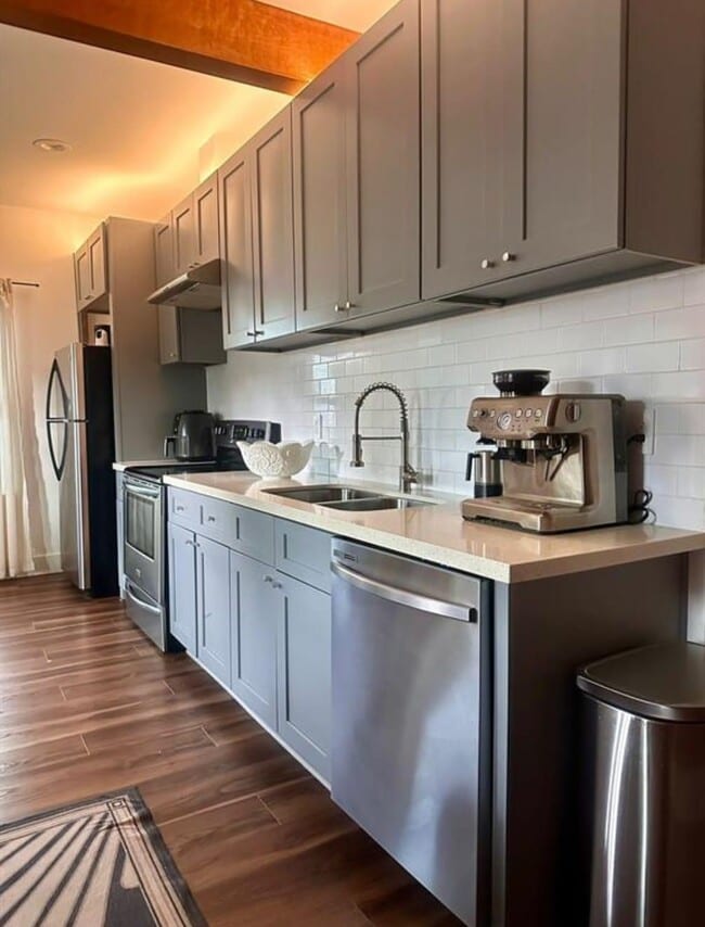 property at 407 Winnie St