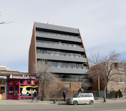 610 17th Ave SW in Calgary, AB - Building Photo - Building Photo