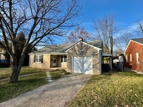 479 Stratford Dr in Lexington, KY - Building Photo - Building Photo