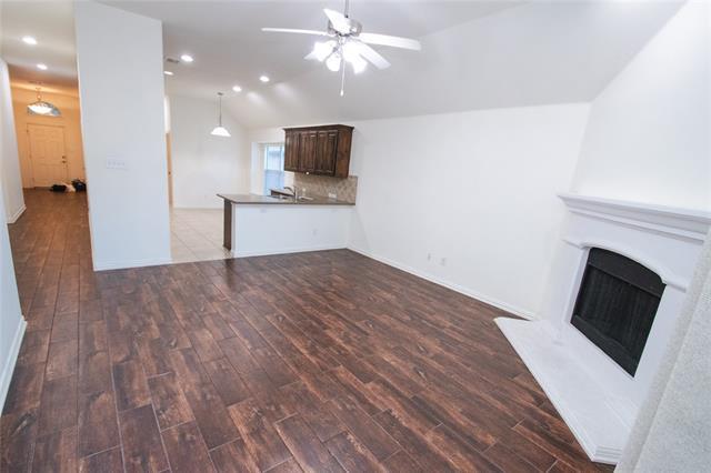 property at 4616 Daisy Leaf Dr