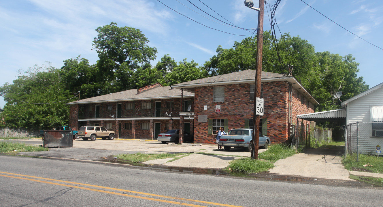 206 W Roosevelt St in Baton Rouge, LA - Building Photo