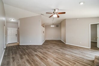 7748 Collins Ridge Blvd in Jacksonville, FL - Building Photo - Building Photo