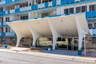 Parkway Towers in Denver, CO - Building Photo - Building Photo