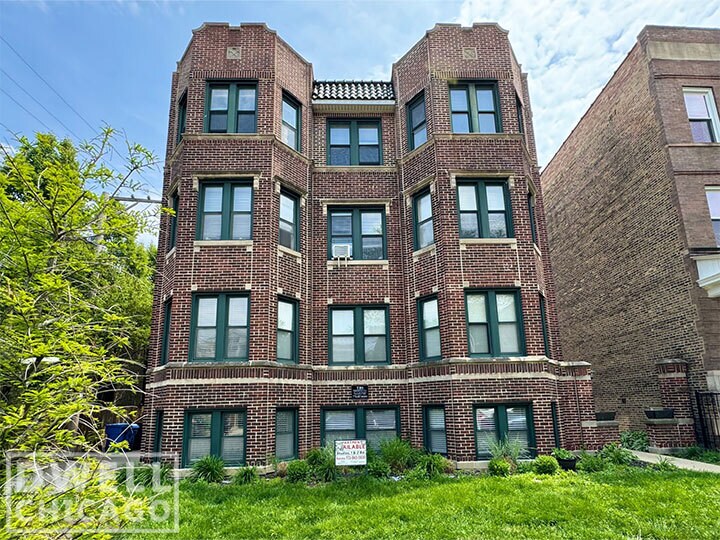 3843 N Greenview Ave, Unit 3E in Chicago, IL - Foto de edificio