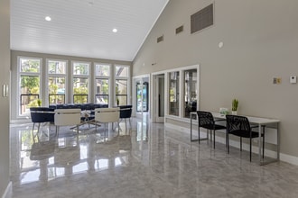 Palm Aire Gardens in Pompano Beach, FL - Building Photo - Building Photo