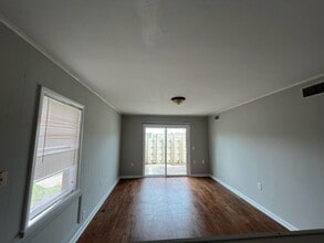 242 Georgia Ave in Statesboro, GA - Building Photo - Building Photo