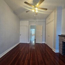 59-28 56th St in Queens, NY - Foto de edificio - Building Photo