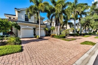 12859 Carrington Cir in Naples, FL - Building Photo - Building Photo