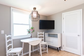 930 Pueo St, Unit Furnished Studio Retreat in Honolulu, HI - Building Photo - Building Photo