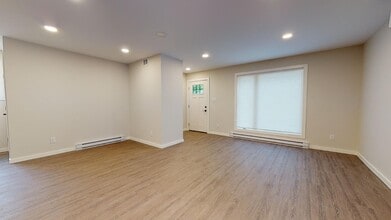 206 Yale Ave E in Winnipeg, MB - Building Photo - Building Photo