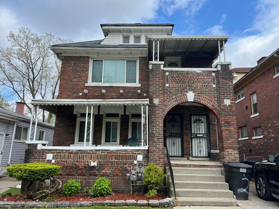 1441 Lawrence St in Detroit, MI - Building Photo
