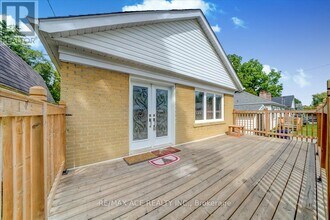 20 Martindale Rd in Toronto, ON - Building Photo - Building Photo