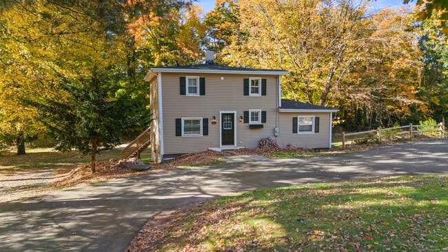 property at 914 Chamberlain Hwy
