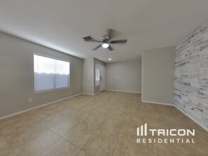 43780 Elm Dr in Maricopa, AZ - Building Photo - Building Photo