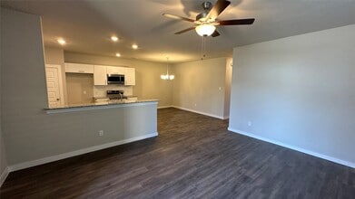 9812 Grosbeak Ln in Magnolia, TX - Building Photo - Building Photo