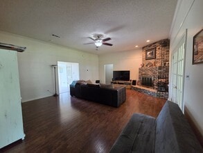 1140 Allison Dr in Deridder, LA - Foto de edificio - Building Photo