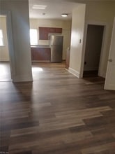 127 Poplar Ave in Norfolk, VA - Building Photo - Building Photo