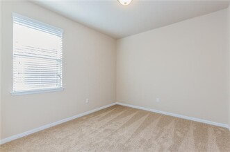 2432 Lyla Ln in Leander, TX - Building Photo - Building Photo