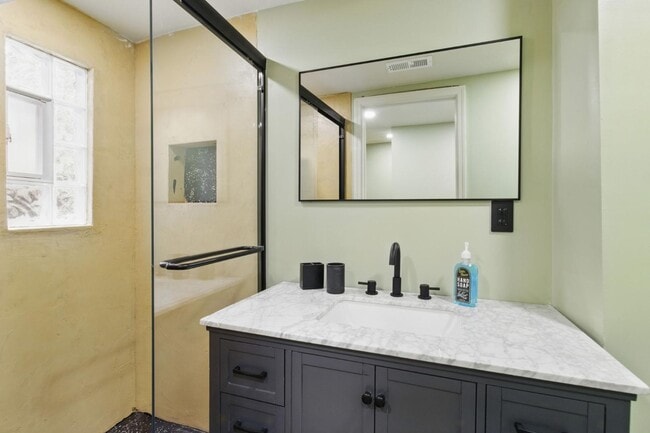 property at 1232 W Lombard St