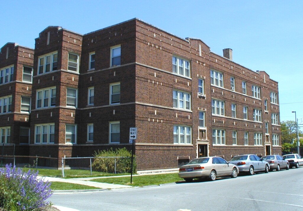 8154-8156 S Marshfield Ave in Chicago, IL - Foto de edificio