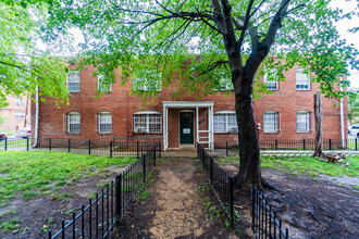 22 Danbury St SW in Washington, DC - Building Photo - Building Photo