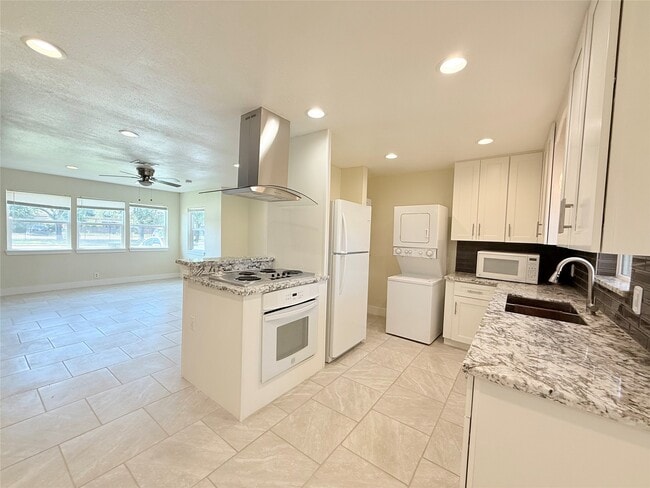 property at 207 Tidwell Rd