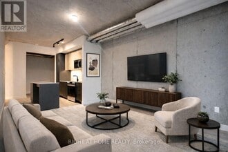 10 James St in Ottawa, ON - Building Photo - Building Photo