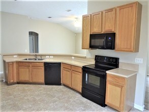 6486 Hannah Stables Dr in Jacksonville, FL - Building Photo - Building Photo