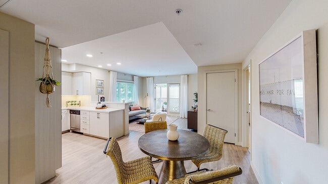 Chase Knolls in Sherman Oaks, CA - Building Photo - Building Photo