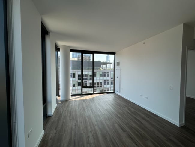 144 N Aberdeen St in Chicago, IL - Building Photo - Building Photo