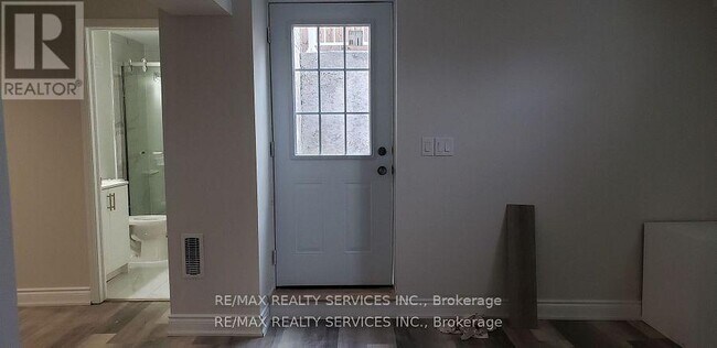 34 Interlacken Dr in Brampton, ON - Building Photo - Building Photo