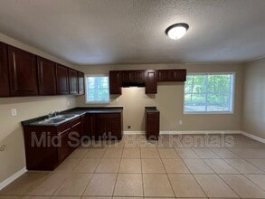 2968 Ajanders Cove in Memphis, TN - Building Photo - Building Photo