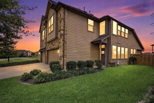 28027 Rocky Heights Dr in Spring, TX - Building Photo