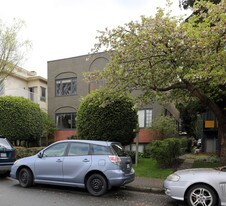 1270 W 11th Ave in Vancouver, BC - Building Photo