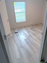 310 Karlee Dr, Unit 16A in Hopkinsville, KY - Foto de edificio - Building Photo